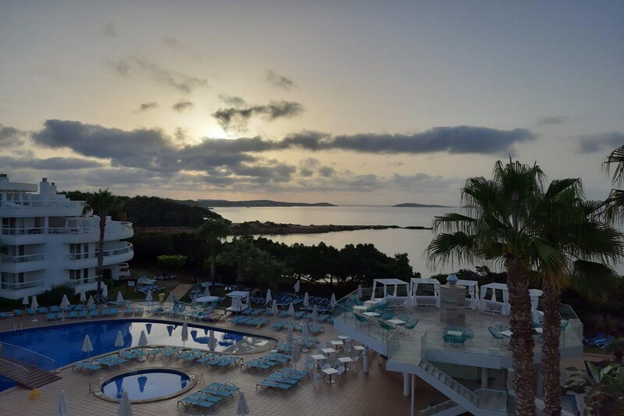 Aparthotel Tropic Garden Santa Eulària des Riu